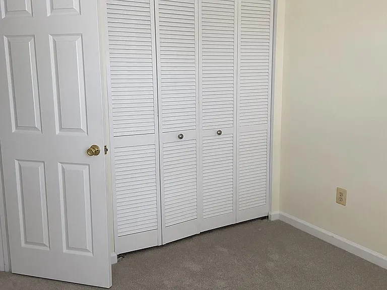212 Mulberry Ridge Ct — Photo 28