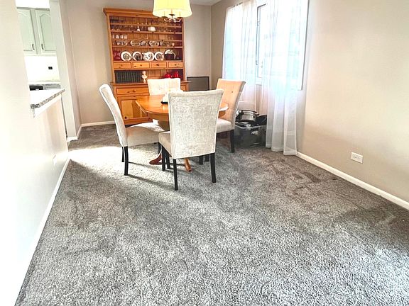 5th image of 9901 S Central Park Ave #2S