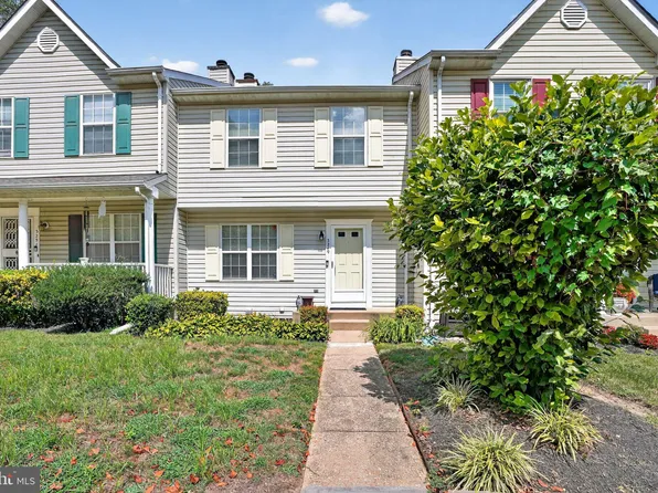 3249 Forest Run Dr, District Heights, MD 20747