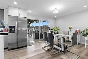 3 bed, 2.5 bath, $3,100 — Photo 3