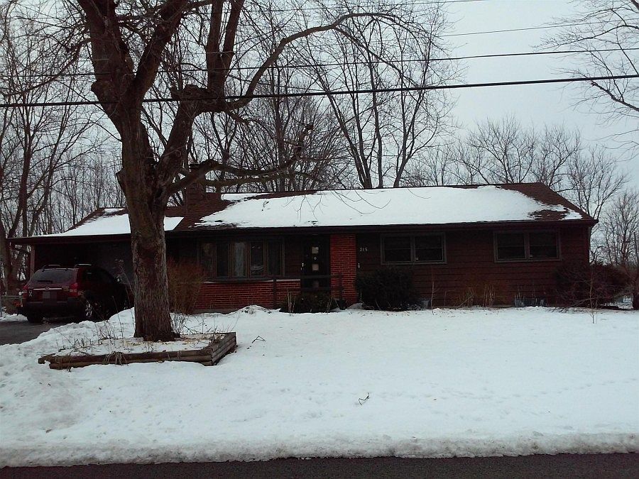 1st image of 315 Burnett Ave