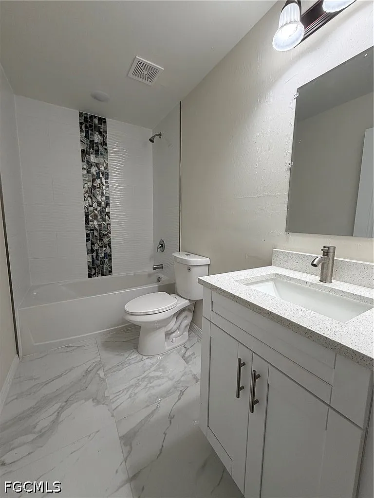 2 bed, 2.0 bath, 1191 sqft, $1,850 — Photo 4