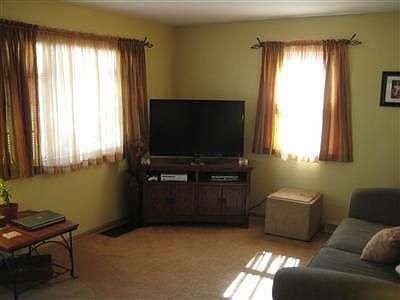 3rd image of 937 Pratt Ave