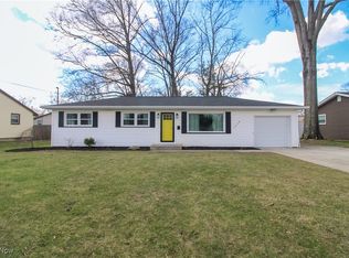 1674 Yolanda Dr, Youngstown, OH