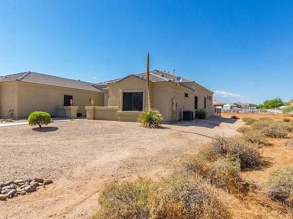 Desert Ranch - 710 (17)