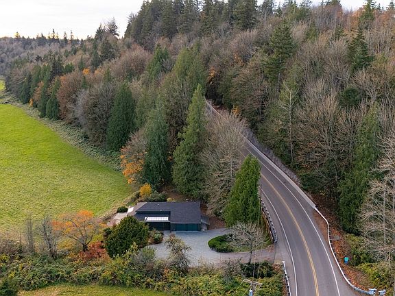 2nd image of 18928 Bow Hill Road