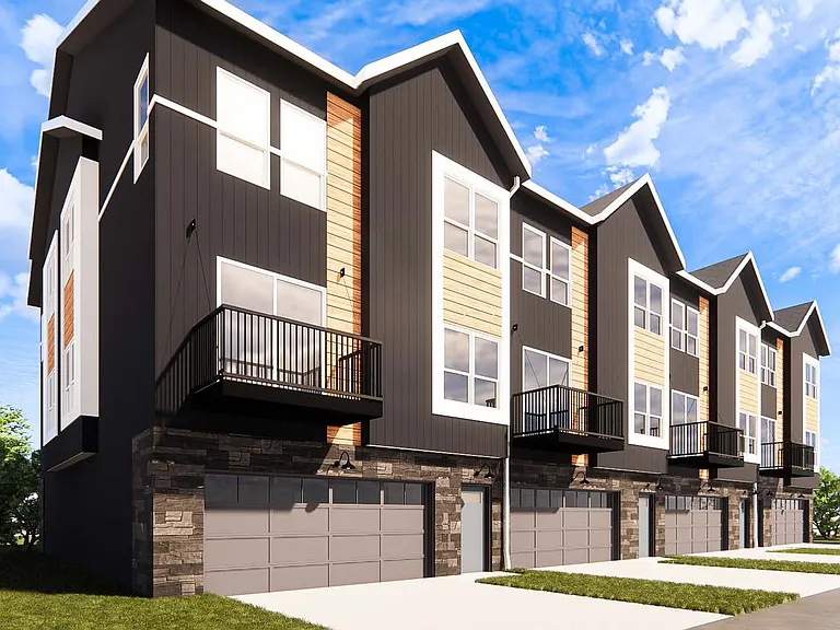 Renn Apartments & Royce Townhomes — Photo 14