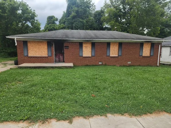 814 E 4th St, Hopkinsville, KY 42240