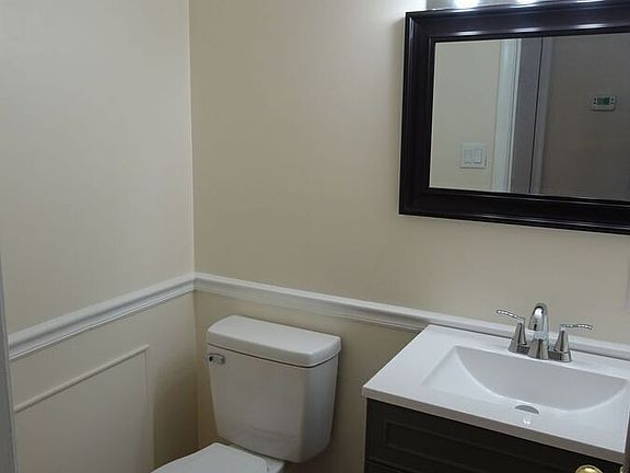4th image of 285 Merrimac Trl APT 51