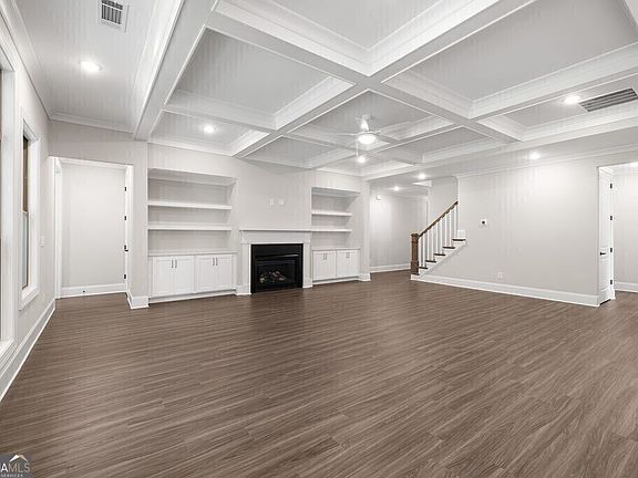 5th image of 2250 Thames Ct