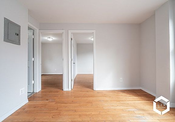 3rd image of 439 5th Ave #2-315