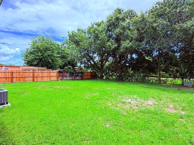 5130 Lescot Ln — Photo 24