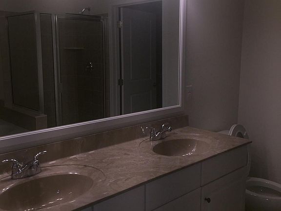 5th image of 106 Corning Fairbanks Way