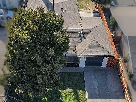 4th image of 413 G St