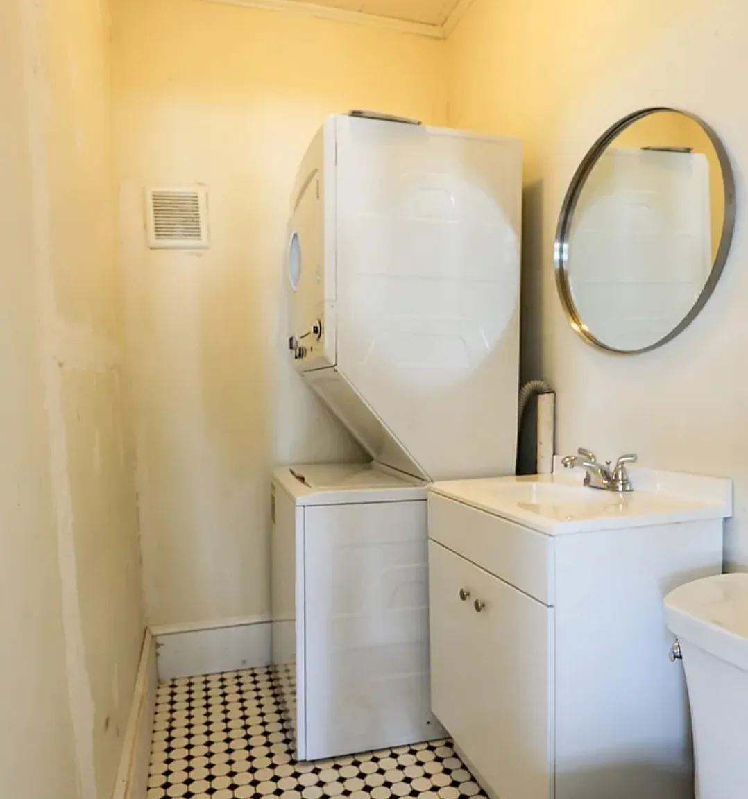 3 bed, 1.5 bath, 1250 sqft, $3,400 — Photo 4
