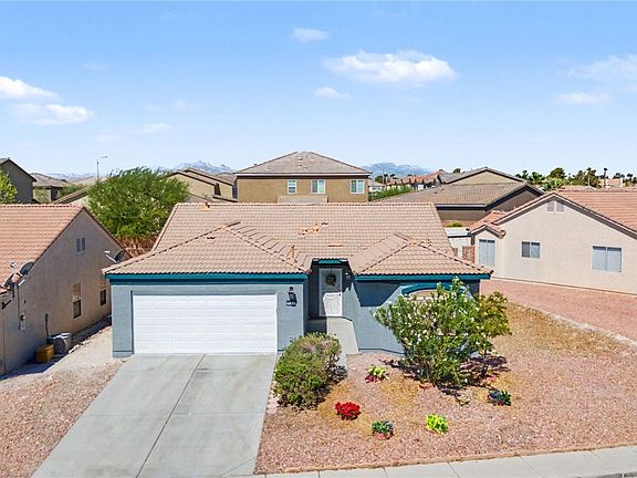 3rd image of 641 Turtleback Dr