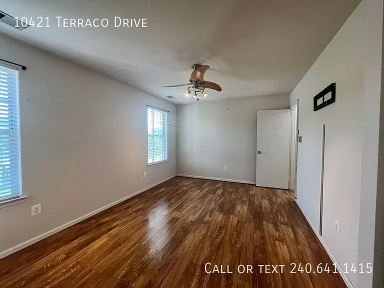 10421 Terraco Dr — Photo 9