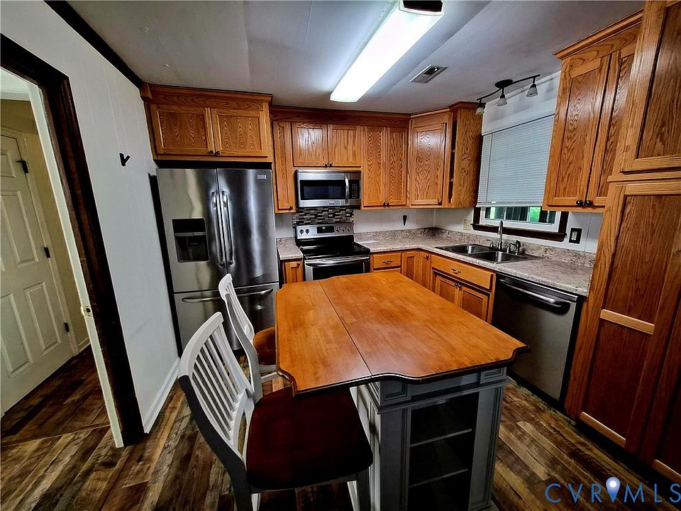 1st image of 202 Meridian Ave