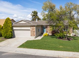 9745 S Tayside Dr, South Jordan, UT 84009