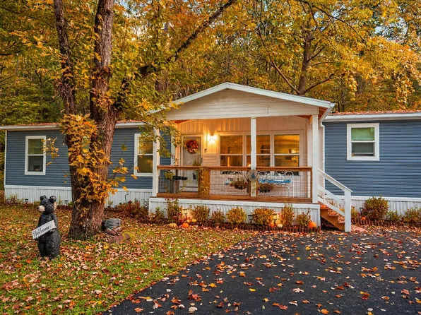 443 Cole Dr, Pigeon Forge, TN 37863