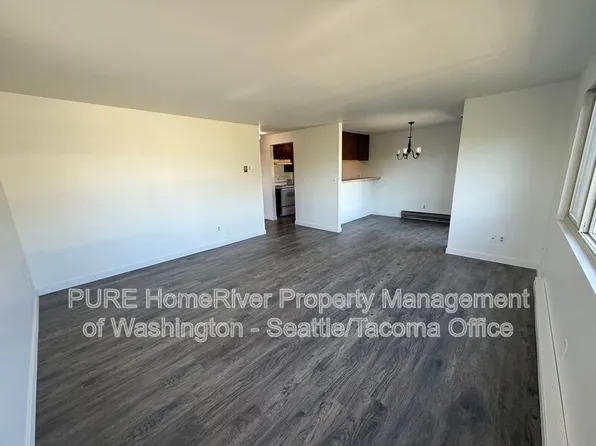 417 SW 155th St APT 4, Burien, WA 98166
