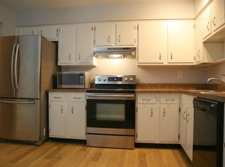 315 Logsdon Ct #3, Douglass Hills, KY 40243