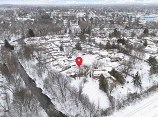 40 Culver Ct, London, ON N5V 3E8