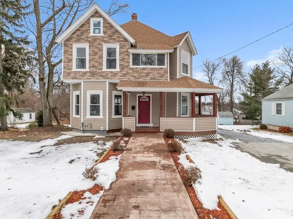 590 Broadway St, Chicopee, MA 01020