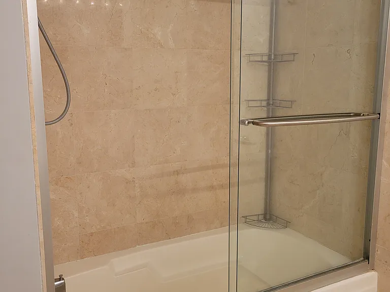 210 S Desplaines St #604 — Photo 17