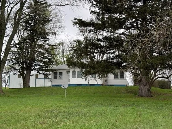 827 N 3450th Rd, Utica, IL 61373