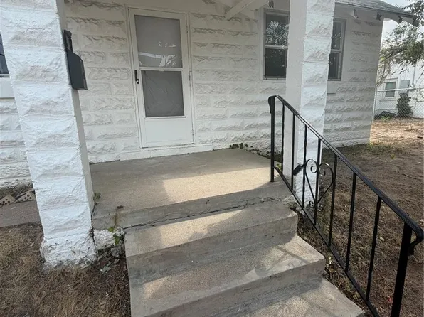 7414 E 12th Avenue, Denver, CO 80220