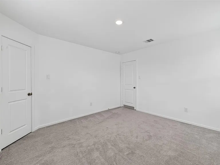 3039 Ash Ray Dr — Photo 32