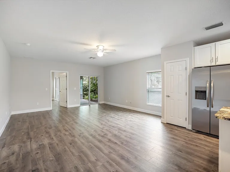 1878 Vamo Dr — Photo 8