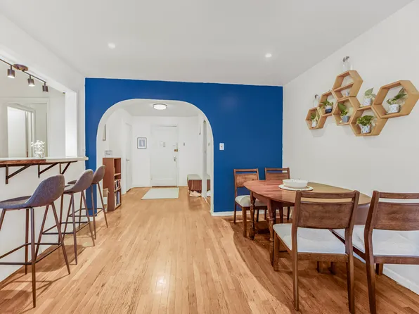 2860 Bailey Avenue image 4 of 19