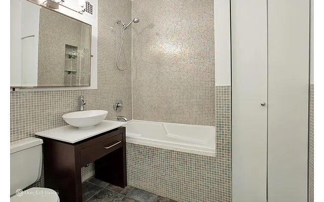 Sold by Douglas Elliman | media 15
