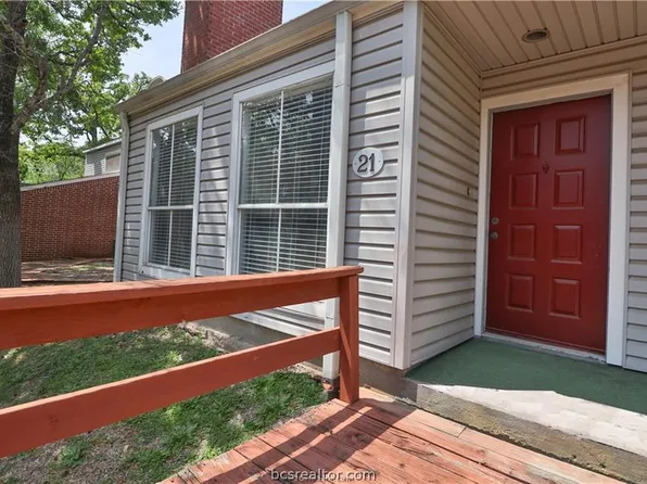 1500 Olympia Way #21, College Station, TX 77845