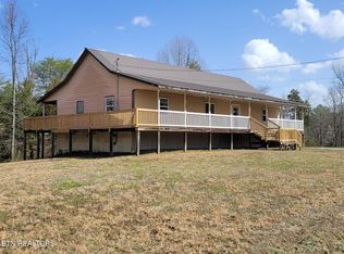 110 Phillip Freels Ln, Clinton, TN 37716