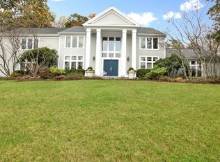 4 Summerland Ln, Briarcliff Manor, NY 10510