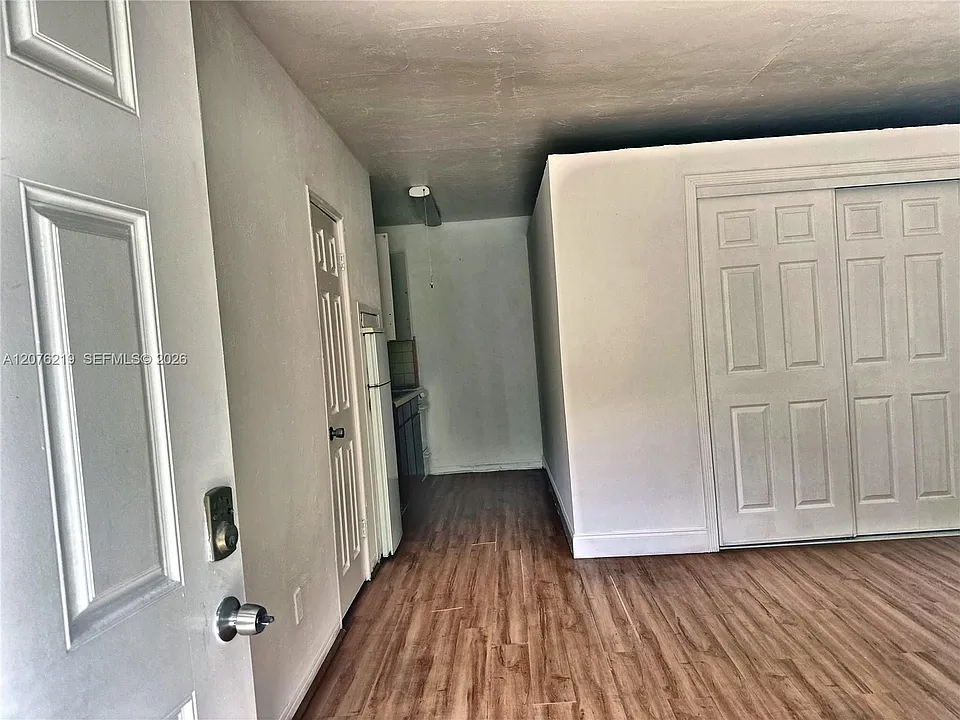 1935 Lincoln St #2