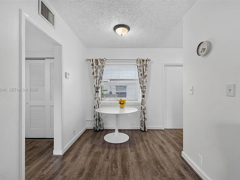 2508 Bay Dr #114 — Photo 6