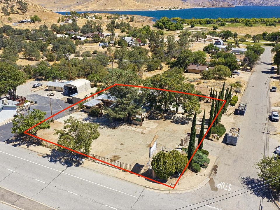 1st image of 1 Lakeview Dr
