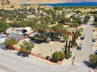 1 Lakeview Dr, Wofford Heights, CA 93285
