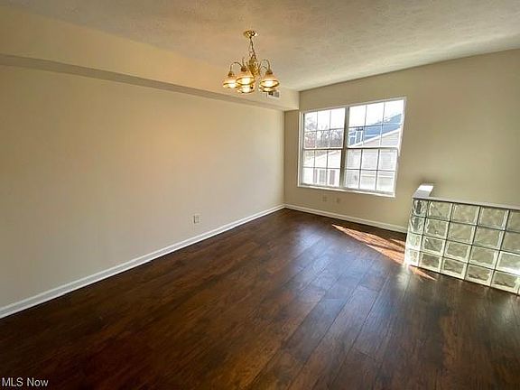 4th image of 10662 Independence Dr #29B