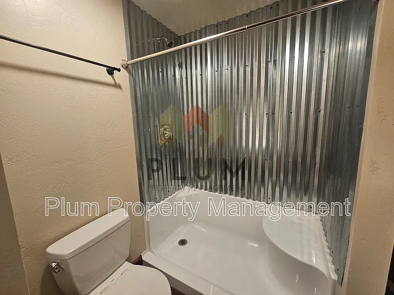 213 Sommers St #1-A — Photo 8