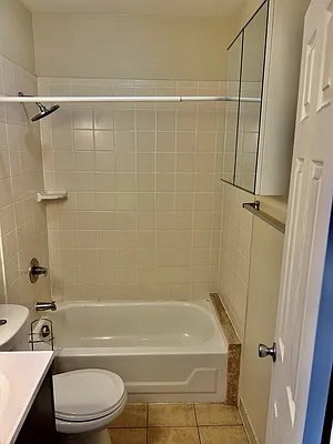 Rented by Owner | media 16