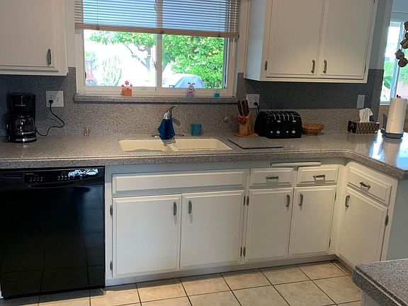 3rd image of 10032 W Desert Hills Dr