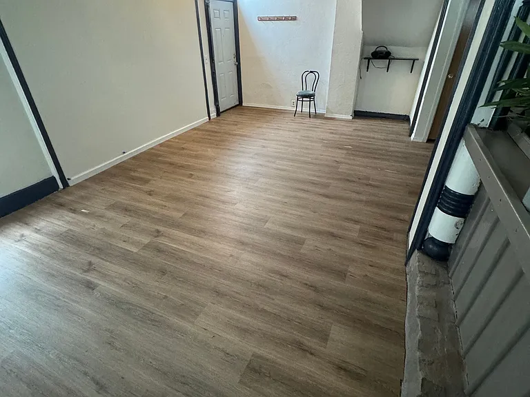 12x23 ft large room
