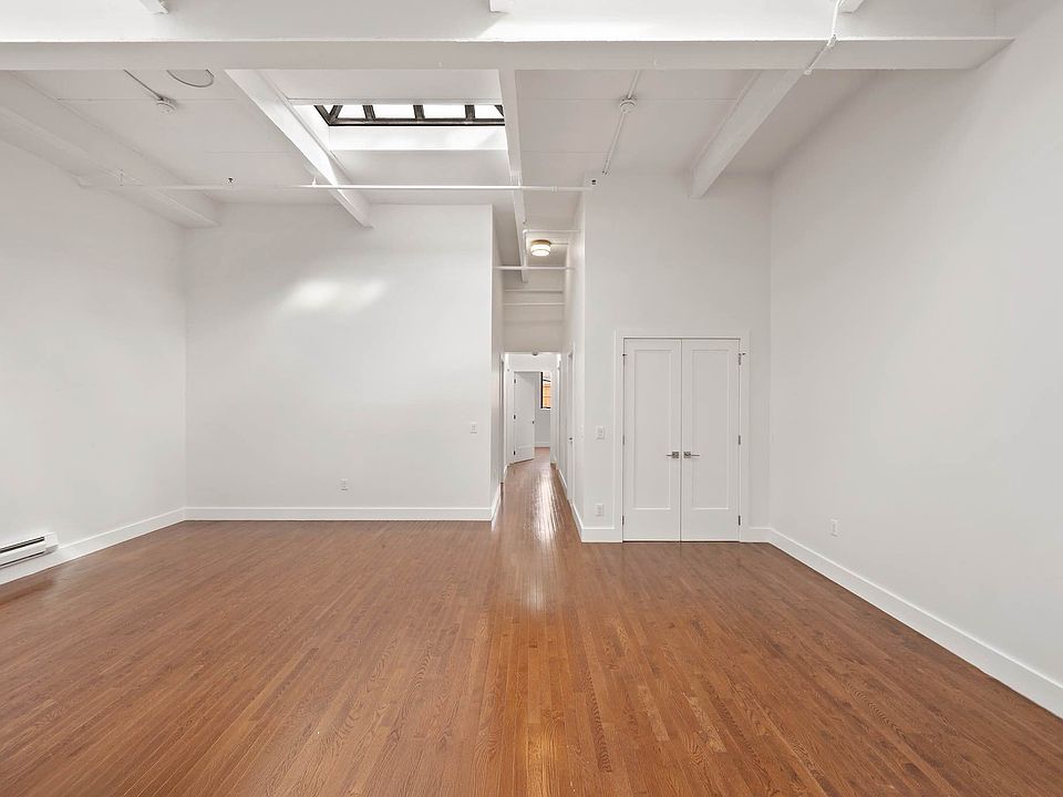 1st image of 241 Bedford Ave #14