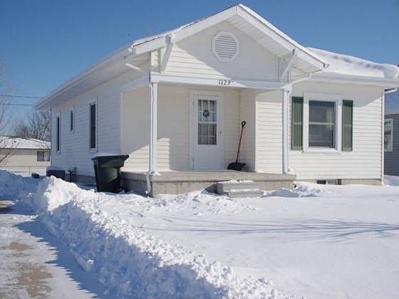 1st image of 1123 Avenue G