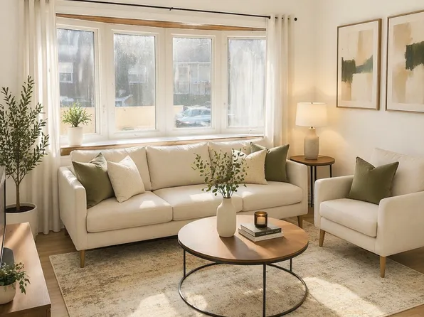 101-19 78th St #1, Ozone Park, NY 11416